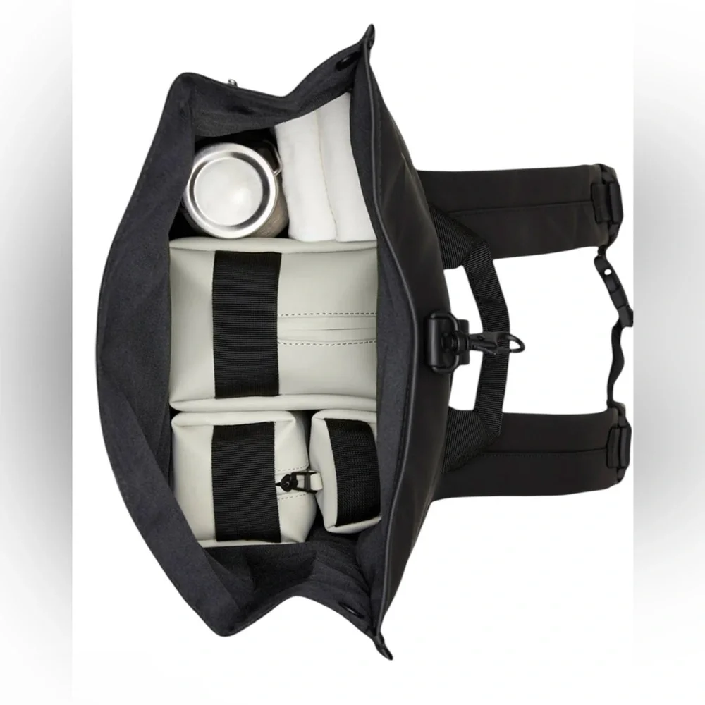 RAINS Rolltop Rucksack - Picture 3 of 3